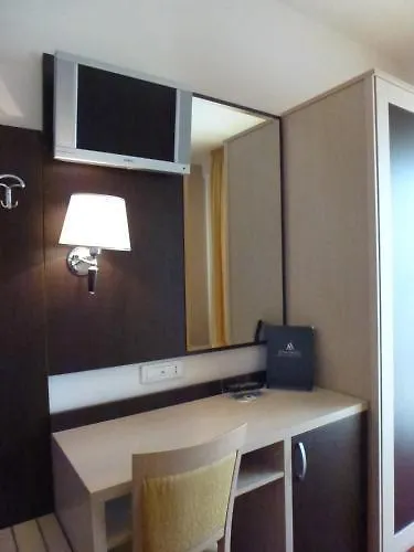 Hotel Apollo Μιλάνο Μαριτίμα