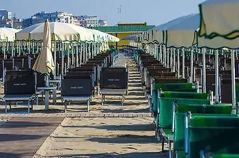 Hotel Apollo Μιλάνο Μαριτίμα Ιταλία