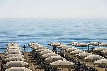 Hotel Apollo Μιλάνο Μαριτίμα