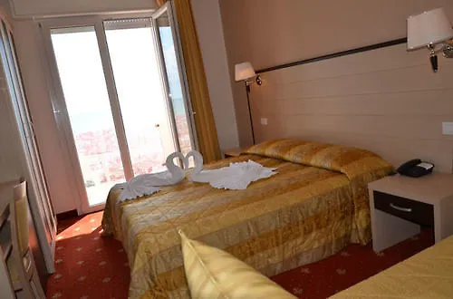 Hotel Apollo Μιλάνο Μαριτίμα